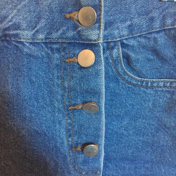 Denim skort - Picture 2 of 3